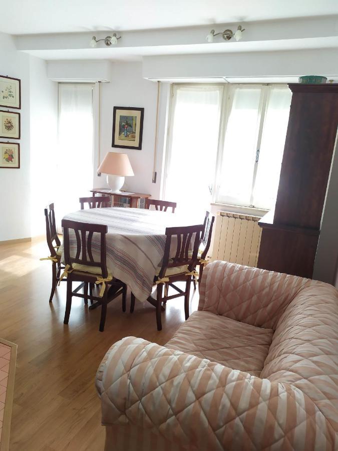 Casa Di Debora Hotel Перуджа Екстериор снимка